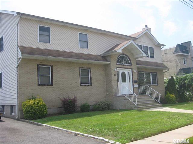 2nd image of 45 Mahland Pl