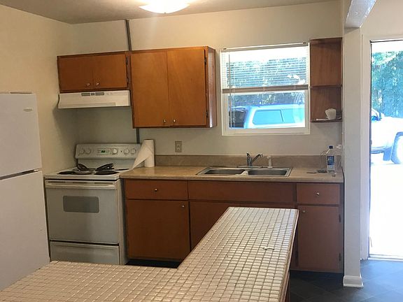 5th image of 92 Allen Harvey St #92A