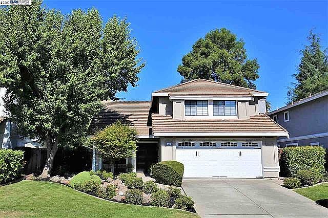1st image of 40 Normandy Ct