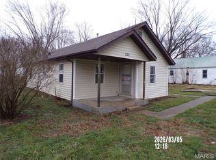 233 Old Salem Rd, Licking, MO 65542