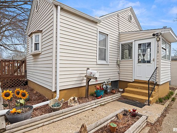 3rd image of 1414 Black St