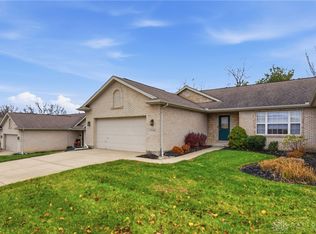 2122 Castle Pines Ct, Hamilton, OH 45013