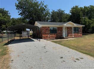 703 S Driftwood Ave, Marietta, OK 73448