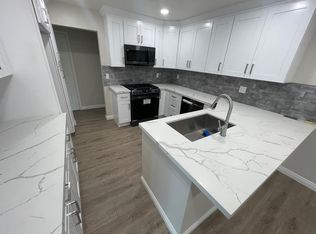 3811 W Park Balboa Ave #B, Orange, CA 92868