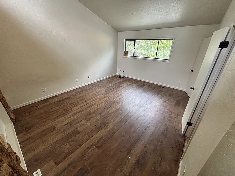 3448 S Litzler Dr — Photo 22