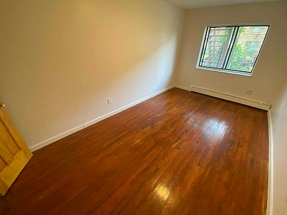 5th image of 34-30 70th St #1