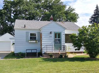 243 W 28th St, Holland, MI 49423