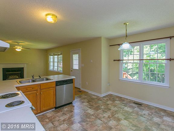 5th image of 5818 Jessup Pond Ln
