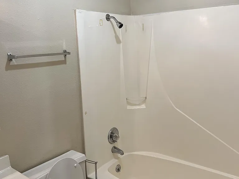 2510 Edmunds St — Photo 10