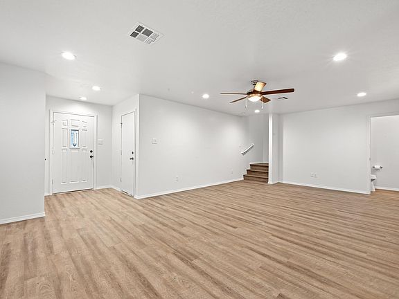 5th image of 11313 Hill Stable Ct