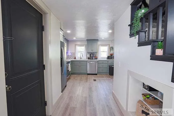 1155 Taylor Ave — Photo 21
