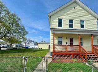 142 Carter Ave FLOOR 2, Pawtucket, RI 02861