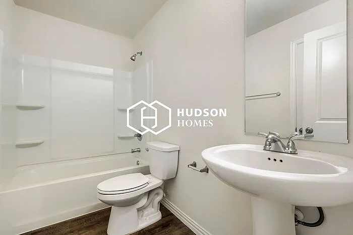 227 Lopez St — Photo 11