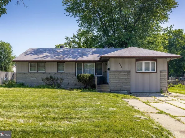 528 Fresno Dr, Magnolia, NJ 08049