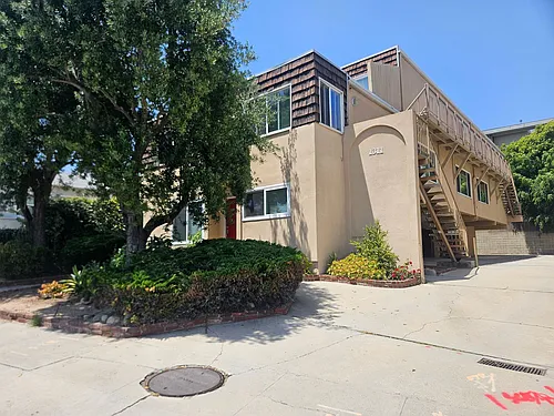 1311 Manhattan Beach Blvd #3 Photo 1