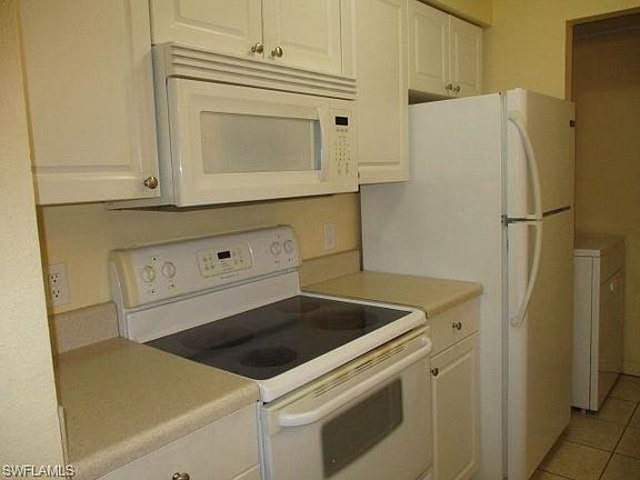 4th image of 2875 Winkler Ave APT 505