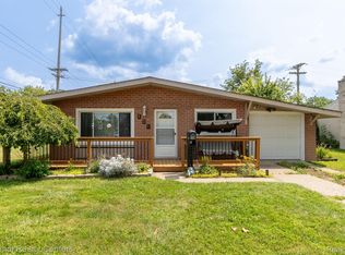121 Darwin St, Westland, MI 48186