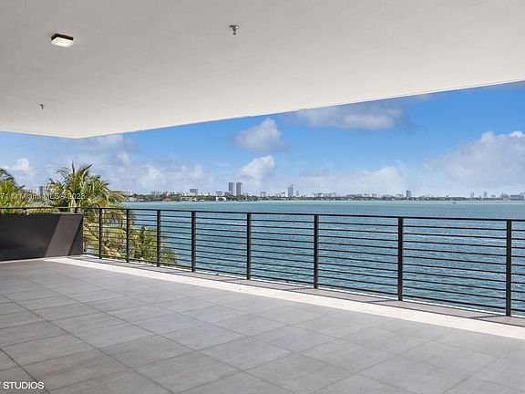 5th image of 1930 Bay Dr #3 & 4