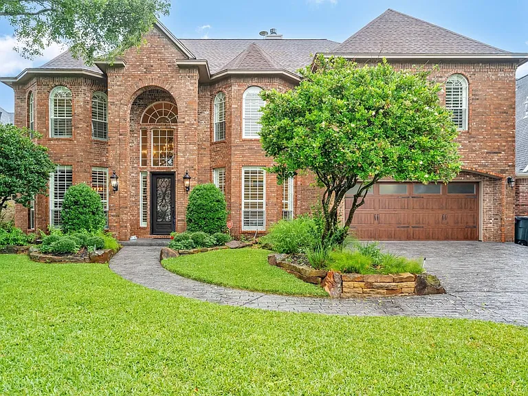 8311 Shoregrove Dr — Photo 30