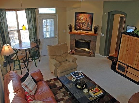 Living Room (Now painted neutral color)