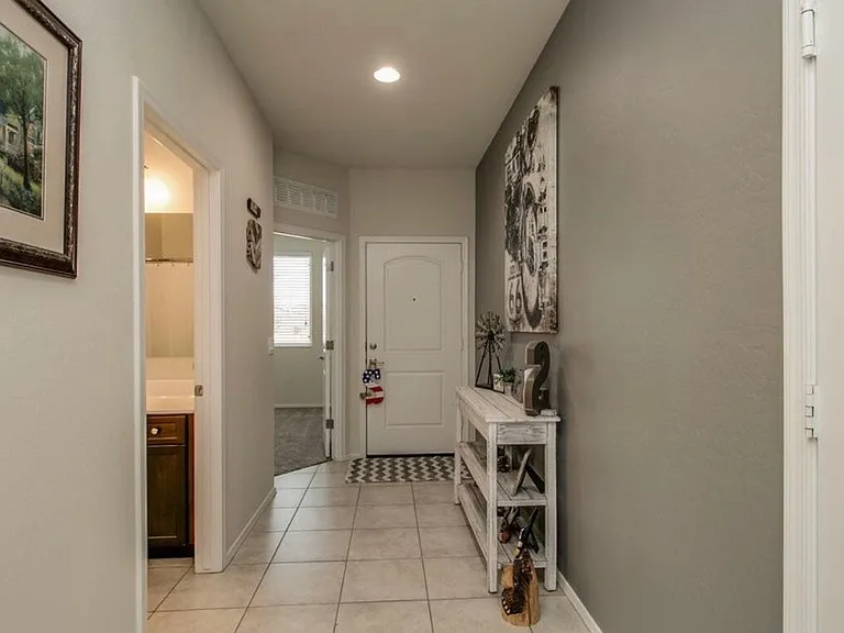 29857 W Columbus Ave — Photo 16