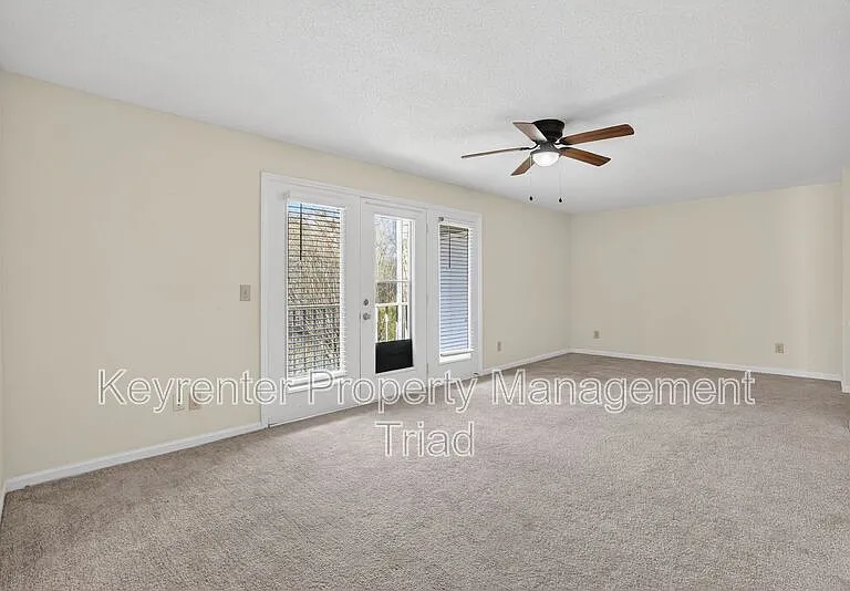 3701 Cotswold Ter #7G — Photo 28