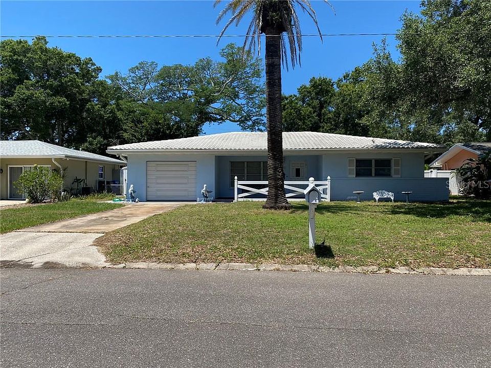 1st image of 11580 Oval Dr W