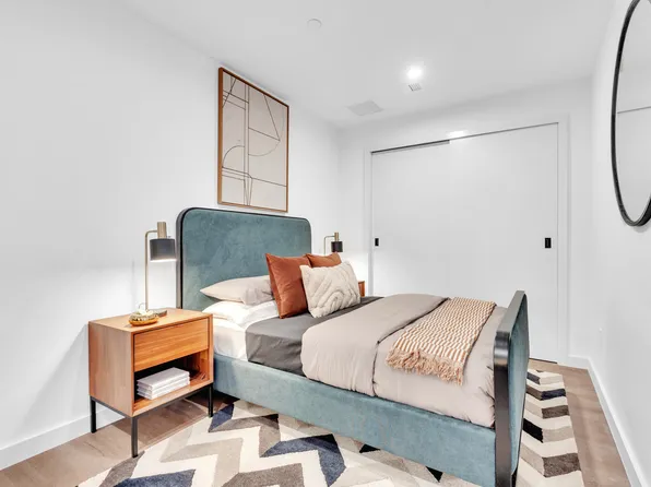 98-81 Queens Boulevard image 6 of 13