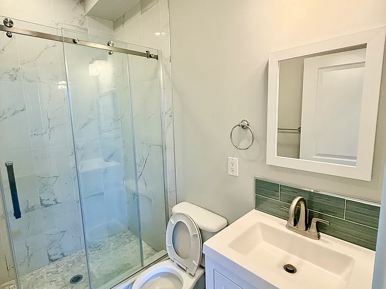 1302 N Marshall St #2 — Photo 29