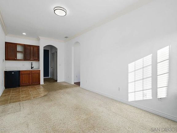 5th image of 1307 E Vaquero Ct E