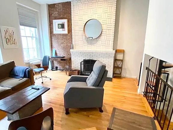 4th image of 22 W 83rd St APT 2A