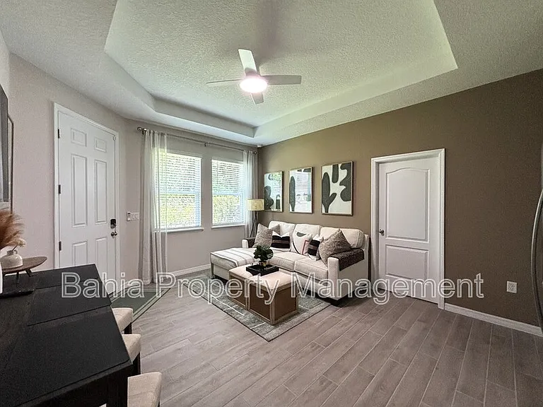 2168 Greenwood Oak Dr — Photo 5