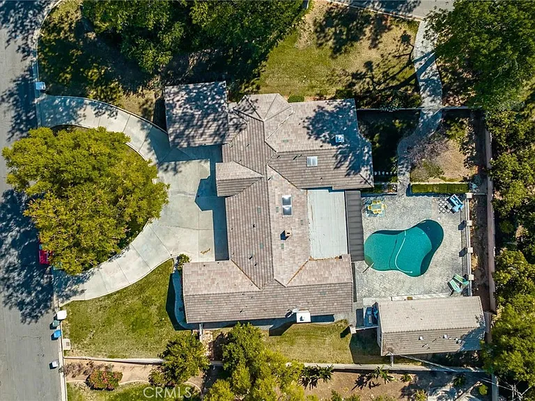 7455 Jola Dr — Photo 6
