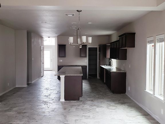 3rd image of 6585 McFarland Ave