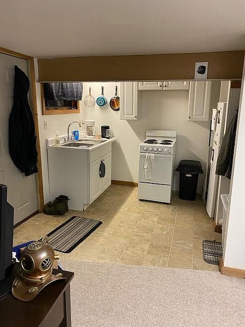 Kitchen area