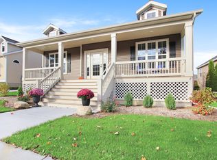 1052 Graystone Rd, Holland, MI 49423