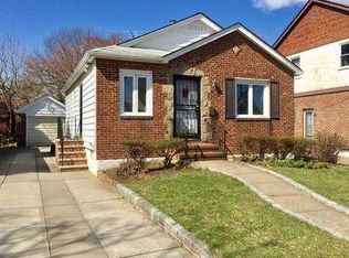 5828 185th St #HOUSE, Fresh Meadows, NY 11365