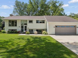 1703 1st Ave N, Clear Lake, IA 50428