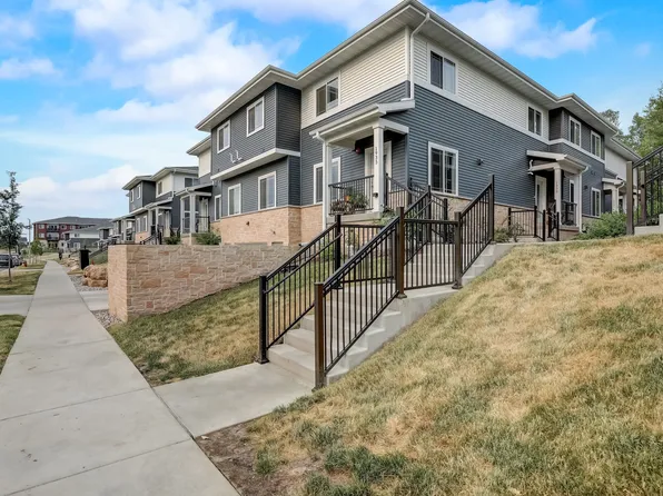 1935 N Windsor Ave, Cottage Grove, WI 53527
