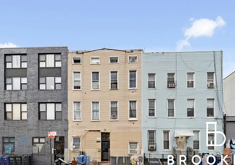 1505 Gates Ave #1B — Photo 16