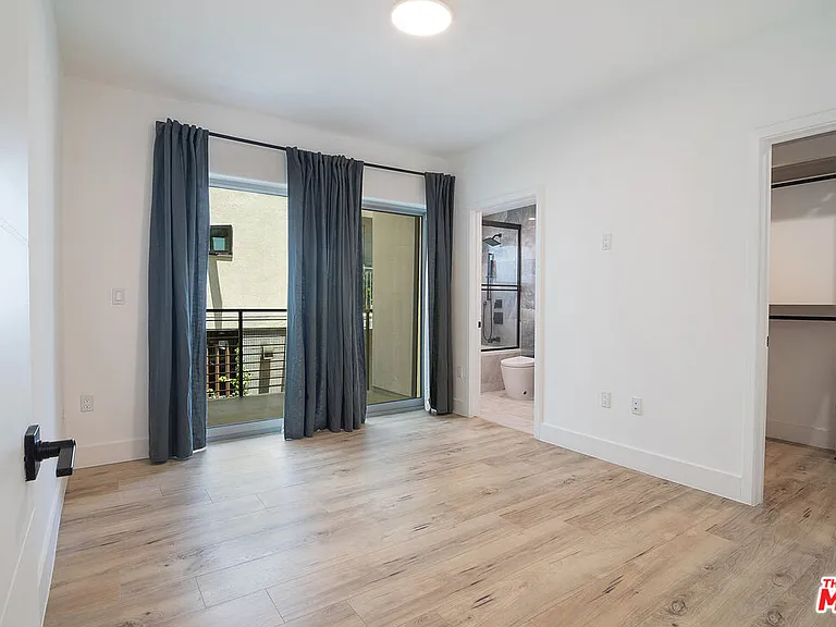 1236 N Fairfax Ave #2 — Photo 16