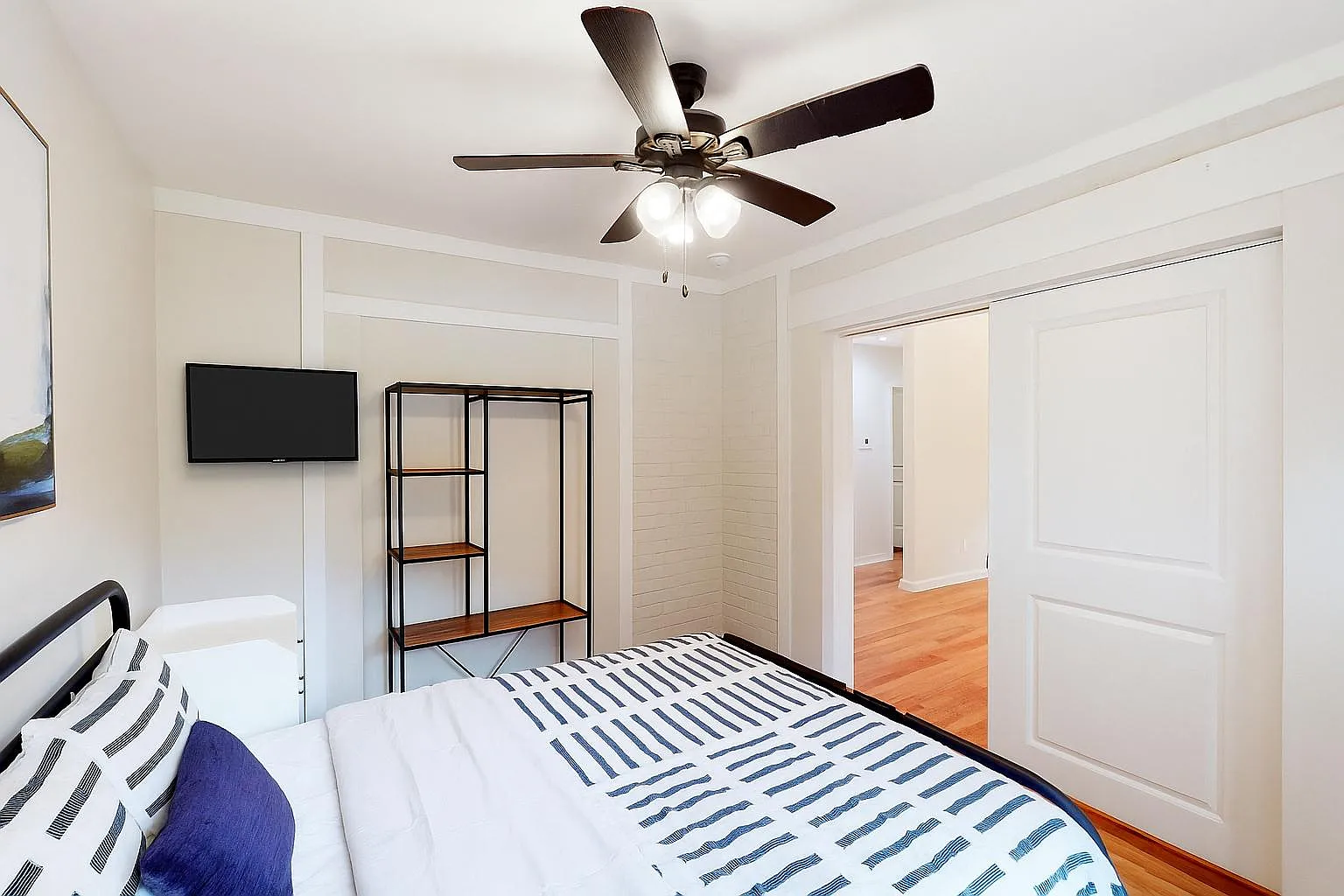 4 bed, 3.0 bath, $845 — Photo 3