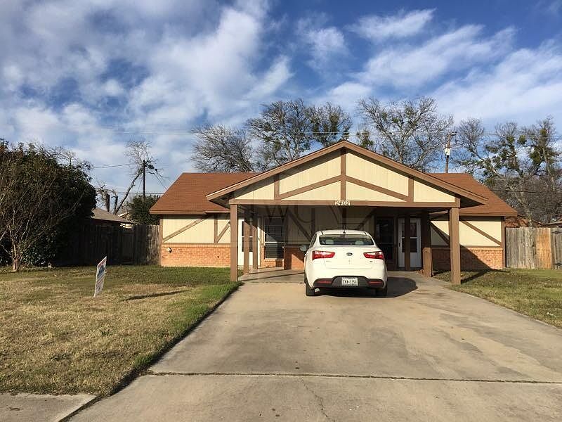 1st image of 2402 Shoemaker Dr Unit A