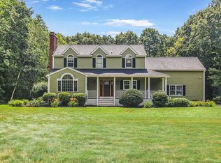 7 Shelter Ridge Rd, Leicester, MA 01524