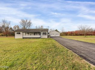 3310 Shakespeare Rd, Milton, PA 17847