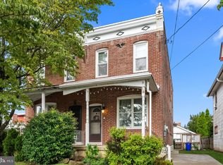 15 N Penn Ave, Rockledge, PA 19046