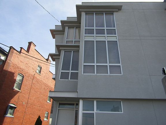 3rd image of 212 Washington Ave