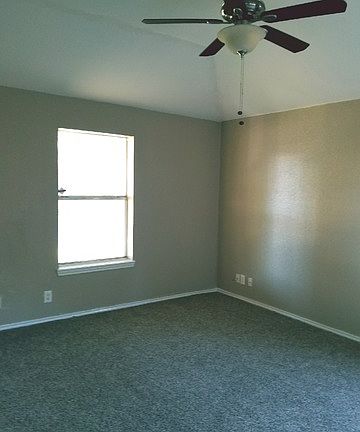 4th image of 414 Bradley St