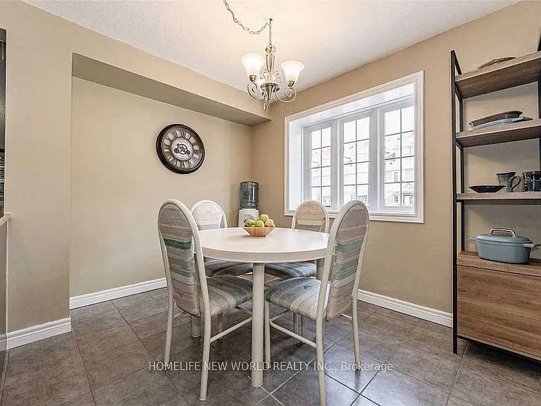15 Carere Cres #44B — Photo 7