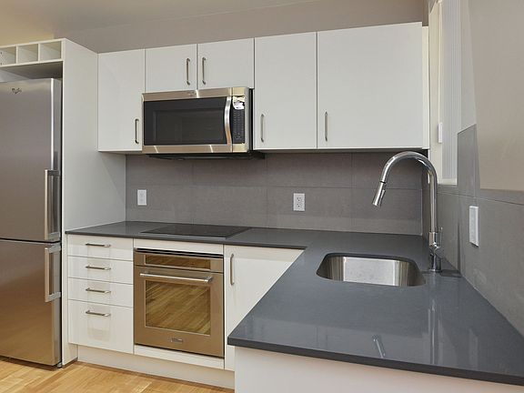 2nd image of 81 Isabella St #683114